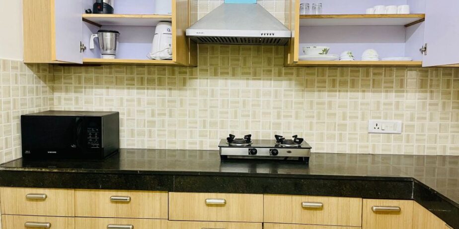 Convenient Service Apartments Sector 32 Gurgaon for Professionals & Families